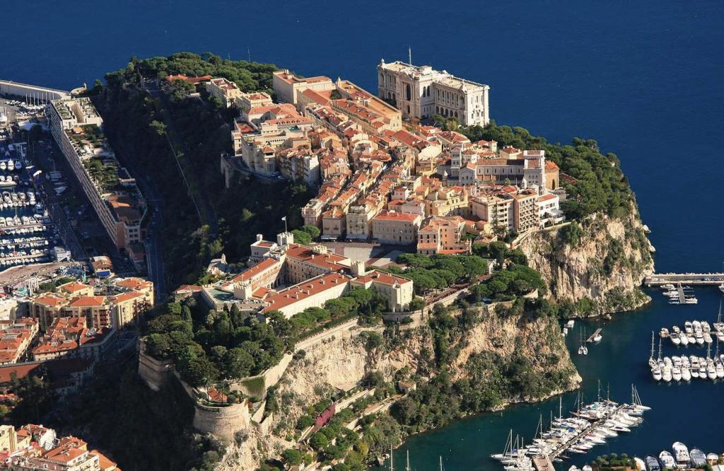 Monako ville vue rocher